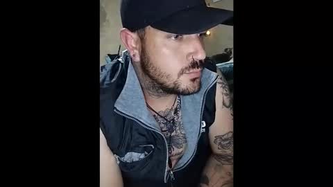 Snapshot of bigstag01 chatting on 09-16-25, 06:42 BigStag01 online show from 09-16-25, 06:42