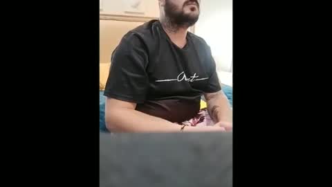 Snapshot of bigstag01 chatting on 01-11-26, 06:35 BigStag01 online show from 01-11-26, 06:35