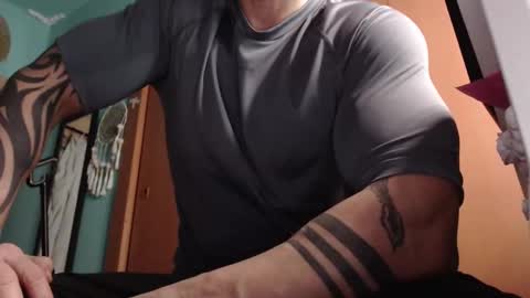 Snapshot of bigstallone chatting on 02-06-26, 12:26 BigStallion online show from 02-06-26, 12:26