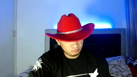 MANUEL online show from 05-24-26, 04:06