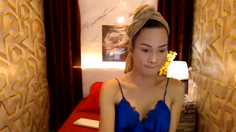 sophia online show from 07-08-26, 10:09