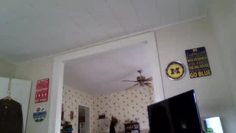 Jeremy online show from 10-18-25, 07:03