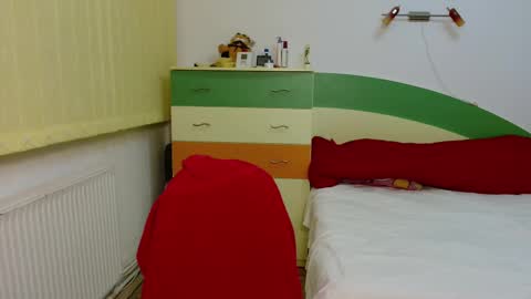 BigTitsClaude online show from 02-19-25, 07:27