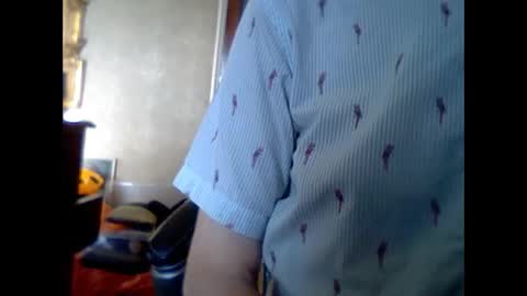 Snapshot of bigukphallus chatting on 12-15-24, 11:23 bigukphallus online show from 12-15-24, 11:23