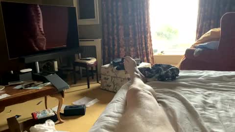 Snapshot of bigukphallus chatting on 12-16-24, 02:05 bigukphallus online show from 12-16-24, 02:05