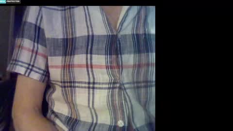 Snapshot of bigukphallus chatting on 01-05-25, 04:06 bigukphallus online show from 01-05-25, 04:06