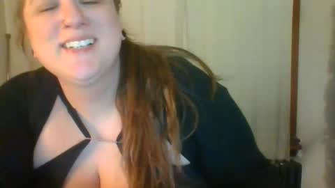 Snapshot of bigwheeliestyle chatting on 02-04-25, 05:53 Lady of the WHEEL online show from 02-04-25, 05:53