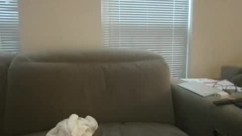 Snapshot of bigwhitedickdaddy69 chatting on 09-21-25, 11:45 Bigwhitedickdaddy and BabyCakes online show from 09-21-25, 11:45