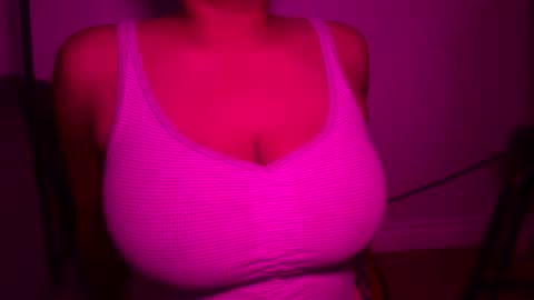 Snapshot of bigwilly624969 chatting on 06-11-26, 07:17 bigwilly624969 online show from 06-11-26, 07:17