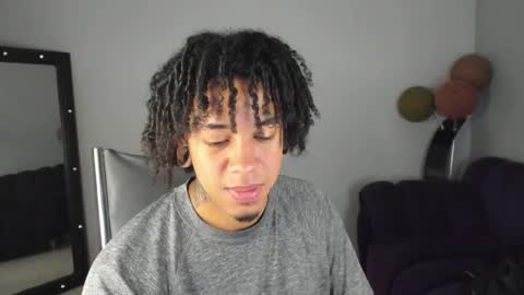 Sebas online show from 12-15-25, 05:50