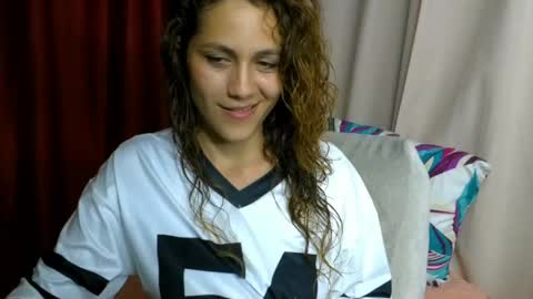 hi  soy   natural girl biki online show from 05-14-26, 02:07