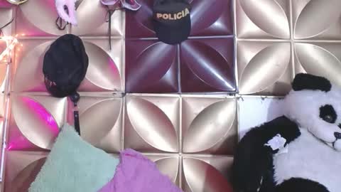 Biky Hot online show from 12-17-25, 08:04