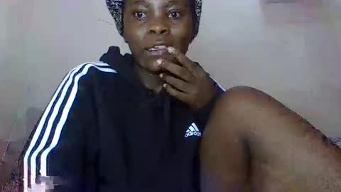 Snapshot of bilia_ebony chatting on 05-17-26, 10:22 Bilia online show from 05-17-26, 10:22