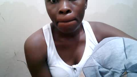 Snapshot of bilia_ebony chatting on 06-14-26, 05:53 Bilia online show from 06-14-26, 05:53