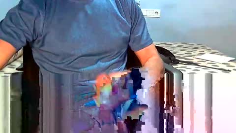 bilie online show from 12-15-25, 04:33