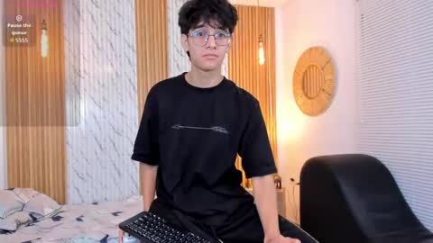 Billie online show from 10-04-25, 03:59