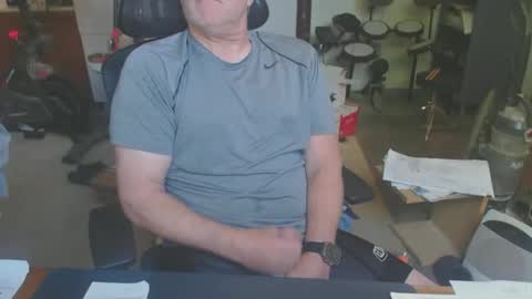 Snapshot of billp750876 chatting on 05-25-26, 06:58 billp750876 online show from 05-25-26, 06:58