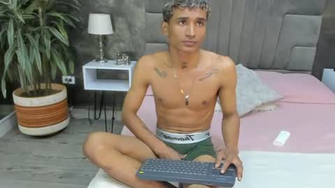 Snapshot of billy_cotton chatting on 07-28-26, 11:17 Billy Cotton online show from 07-28-26, 11:17