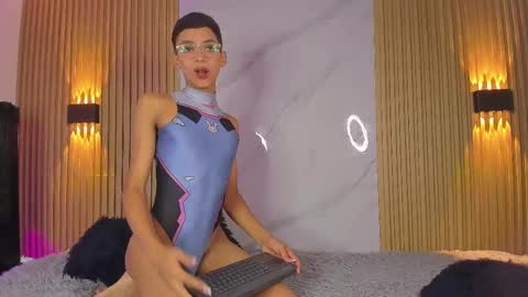 Sam online show from 09-17-25, 11:45
