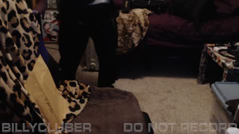 Snapshot of billycluber chatting on 01-27-25, 05:03 Billycluber online show from 01-27-25, 05:03