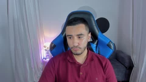 Snapshot of bilyryan1 chatting on 12-04-24, 02:42 Nick Moca online show from 12-04-24, 02:42