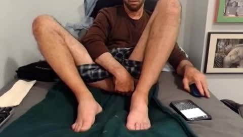 bimalefor4youtouse online show from 12-17-25, 06:30