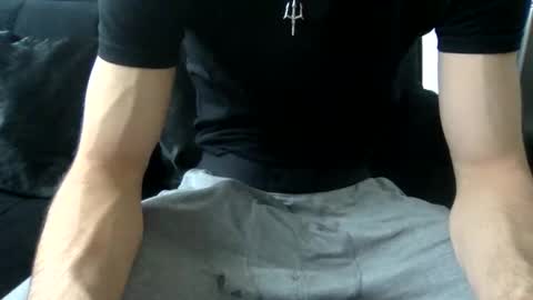 bimusician77 online show from 12-12-24, 05:04