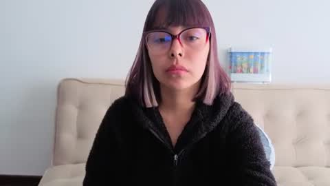 MIA  NINA online show from 06-16-26, 04:09