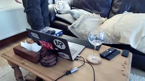 Snapshot of bindmedown chatting on 04-30-26, 06:03 bindmedown online show from 04-30-26, 06:03
