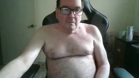 Snapshot of bink195234 chatting on 11-28-25, 05:37 Bink195234 online show from 11-28-25, 05:37