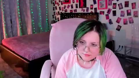 Miranda online show from 07-15-26, 06:13