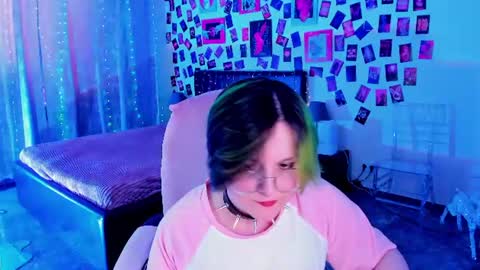 Miranda online show from 07-18-26, 03:27