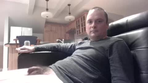 Snapshot of bird8888 chatting on 12-10-24, 12:06 bird8888 online show from 12-10-24, 12:06