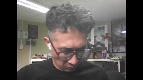 Manu O online show from 04-24-26, 12:13