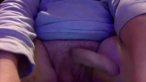 bisexual_nerd6996 online show from 05-27-26, 01:46