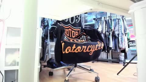 bisexualjay online show from 09-26-25, 01:48