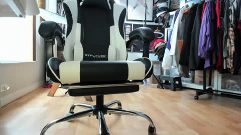 bisexualjay online show from 06-30-26, 05:03