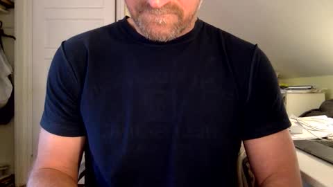 BisonBar online show from 10-23-25, 03:11