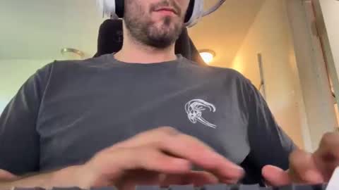 a cool guys online show from 06-09-26, 08:42
