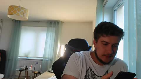 bjguyhugecock online show from 05-30-26, 08:11