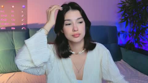Julia online show from 06-08-26, 02:50