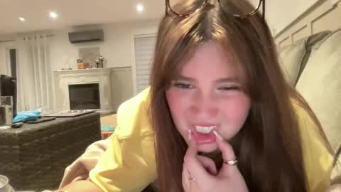 bkws985 online show from 03-01-26, 04:14