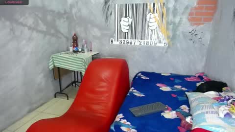 blacckandwhitte online show from 02-11-25, 12:06