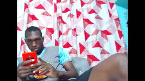 Snapshot of black30cmdick chatting on 12-17-24, 10:55 maquina online show from 12-17-24, 10:55