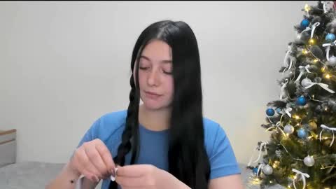 Snapshot of black_berry_bla_ck chatting on 12-10-24, 10:49 black_berry_bla_ck online show from 12-10-24, 10:49