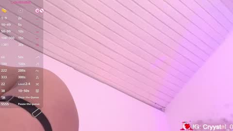 Snapshot of black_cryystal chatting on 02-19-25, 02:23 Crystal3 online show from 02-19-25, 02:23