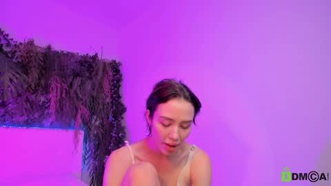 Jenny online show from 01-09-25, 01:24