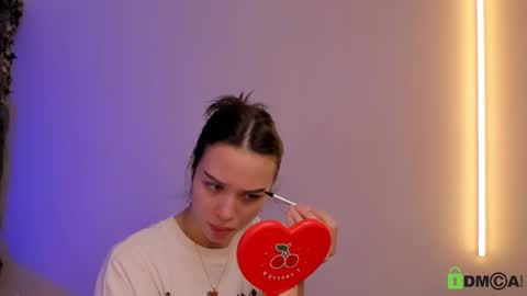 Jenny online show from 10-14-25, 09:43