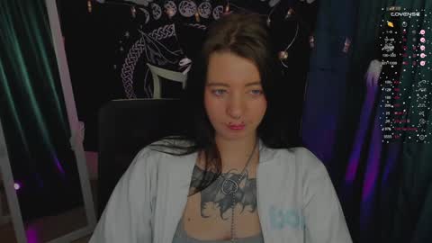 Snapshot of black_kittie_01 chatting on 12-24-24, 04:51 Black Kittie Wednesday - 1300 - 1900 GMT help me get 100 thumbs up online show from 12-24-24, 04:51