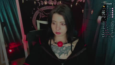 Snapshot of black_kittie_01 chatting on 12-26-24, 11:13 Black Kittie Wednesday - 1300 - 1900 GMT help me get 100 thumbs up online show from 12-26-24, 11:13